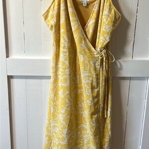 Nine West Yellow White Plunge Midi Sundress